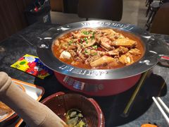 -胖哥俩肉蟹煲(长沙高铁吾悦广场店)