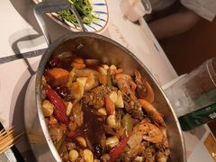 -黄记煌三汁焖锅(新佳丽江汉路店)