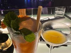 -OZONE 顶楼酒吧(香港丽思卡尔顿酒店)