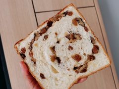 -秀云俄罗斯列巴屋(军星小区店)