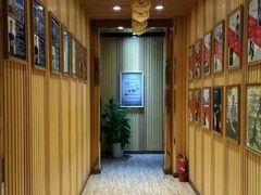 -宝德龙游泳健身