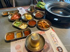 -草家酱蟹炭火烤肉店(珲春南路一店)