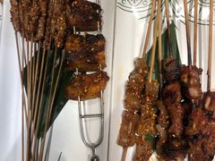 -云海肴·汽锅鸡·云南菜(天山百盛优客店)