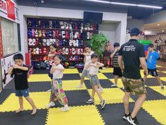 -拳盛时代拳击俱乐部(北京路店)