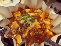 -穹六人间 people 6(岳阳路店)