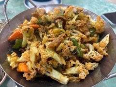 -鹤乡东北菜(崮山路店)