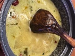 -周鱼小馆石锅酸菜鱼(活力汇店)