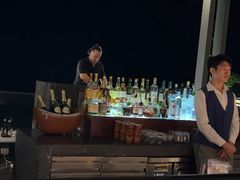 -瑰丽酒店·海吧·天际下午茶·现场DJ·天台酒吧