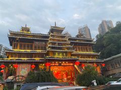 -亮欢寨酸汤鱼(沙冲路店)