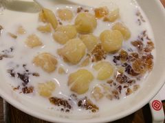 -彬媽糖水(侨鑫国际店)