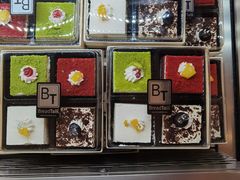 -面包新语(龙湖·西宸天街店)