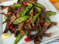 -钟记陕南菜·煎锅鱼(红专南路店)