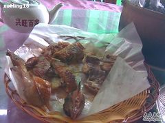 荔枝柴烧鸡-荷香居(洞企石路店)