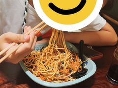 雪菜牛肉丝凉面-老新隆牛肉锅贴(新街口店)