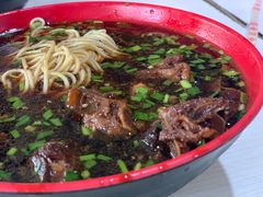 -小龙大肉面馆