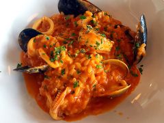 -ROAST coffee & eatery