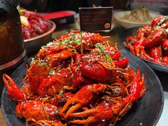 -巴厘龙虾·榜首油焖大虾(音乐学院·沿江酒馆店)