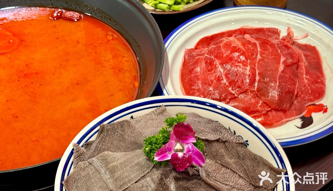 成都超火的冯校长老火锅终于来晋江啦！就在浦西万达！