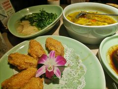 -新白鹿餐厅(金鹰新街口店)