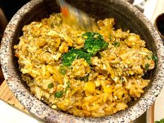 威士忌蟹粉海鲜石锅捞饭-酒池星座(深圳湾后海汇店)