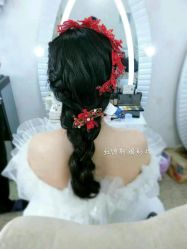 -红馆妆造(中央大街店)