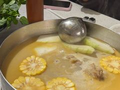 -肥仔文澳门猪骨煲(南京西路店)