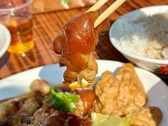 -猪脚洪隆江猪脚饭