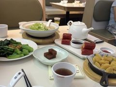 -上海来福士广场