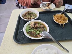 -万盛园炖肉馆(云峰店)