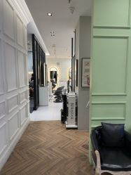 -丁和李朴美发沙龙