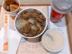 招牌牛肉饭-吉野家(红博中央公园店)