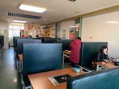 大堂-老黄牛冷面店(冬青街店)