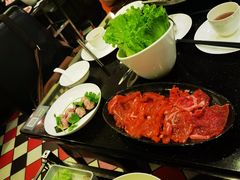-一哥澳门豆捞 · 十七年经典澳门火锅(四季天地店)