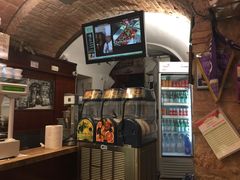 -Gelateria Dondoli