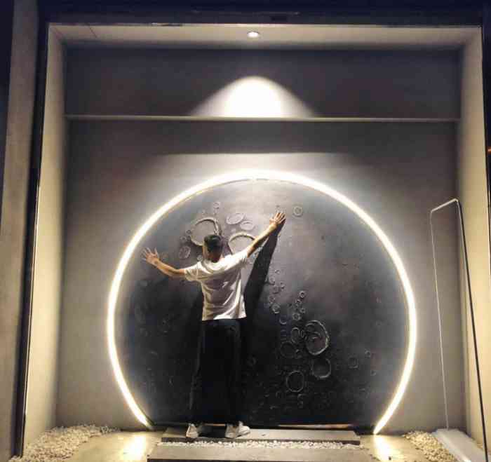 nasa酒吧-"装修风格很赞,看起来花了很多心思.气氛."-大众点评移动版