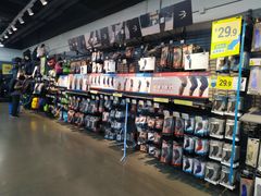 -迪卡侬(南二环店)