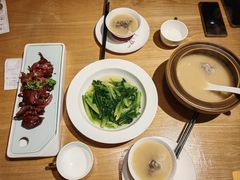 -嫩芽 ·地道重庆菜(十八梯露台夜景店)