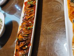 -东口码头·烧鸽子·鱼头泡饼·地方菜(金鹰悦城店)
