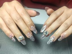 -星辰·新中式美甲美睫工作室