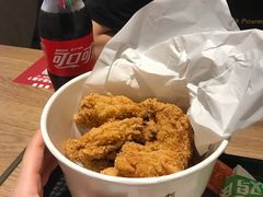 -肯德基(宝利丰店)
