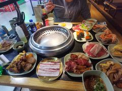 -梨花自助烤肉(乐宾店)
