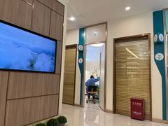 -维乐口腔(美维云门诊陆家嘴店)