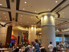 -怡聚轩全日制自助餐厅(大中华喜来登酒店)
