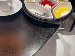 -皇城根·鲁菜济南菜·吊炉烤鸭·炒鸡鱼头(济南旗舰店)
