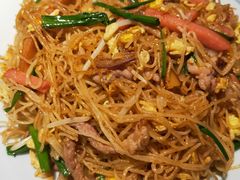 -粤港湾砂锅粥·宵夜(宝龙店)