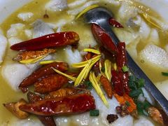 酸菜鲈鱼-巴蜀风月·聚会团建·生日宴(宝安店)
