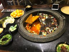 -唇辣号重庆老火锅(石担路店)
