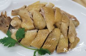 Golden and White-Cut Wenchang Chicken