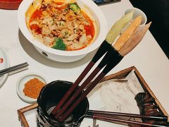 -江城小馆陕南妈妈菜·全球旅行餐厅(钟楼店)