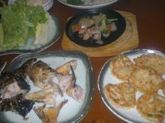 20120117151-青瓦餐厅·生鱼片·韩园烤肉(西塔店)